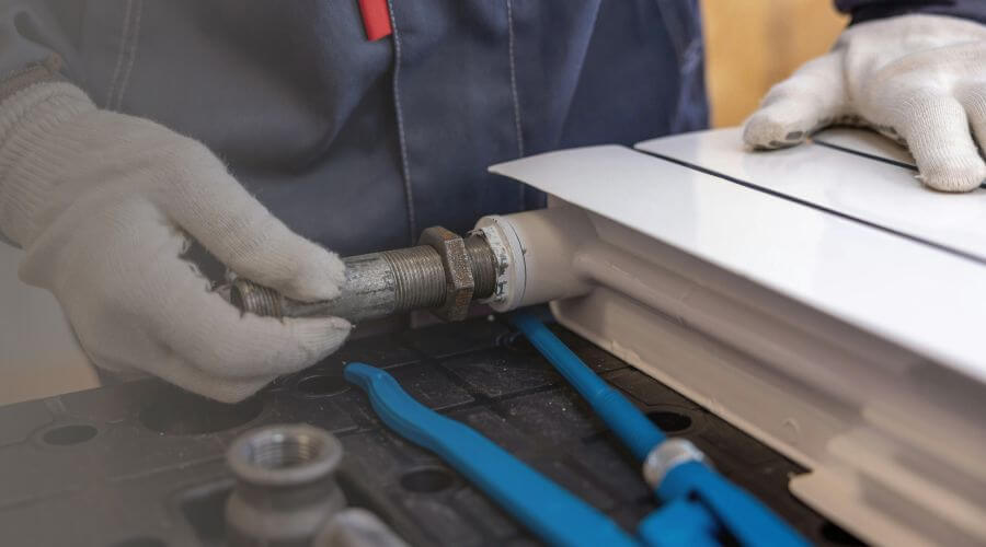 Expert burst pipe repair services in Davis, SD
